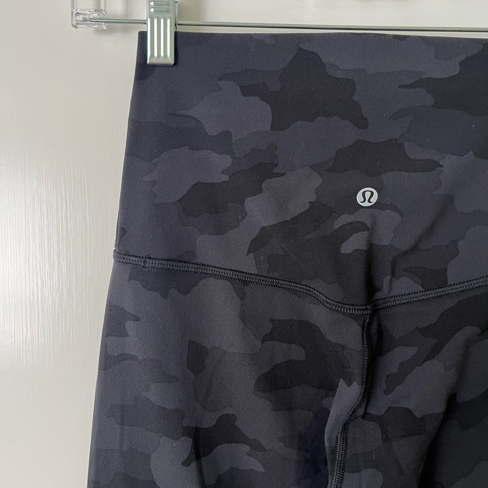 Lululemon align super high rise pant 28”